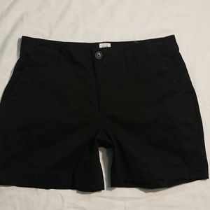 GAP City Short  Flat Black size 2 chino